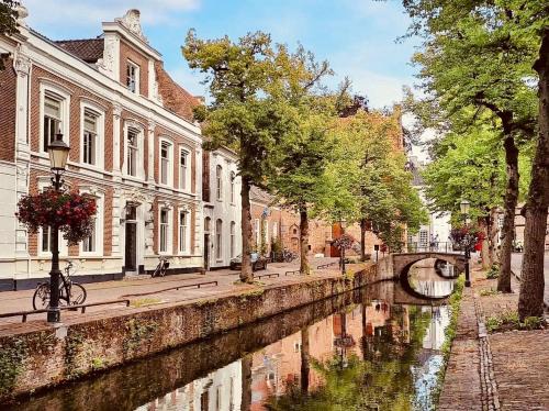 Amersfoort Apartment | Canal apartment at historic CityCenter Amersfoort