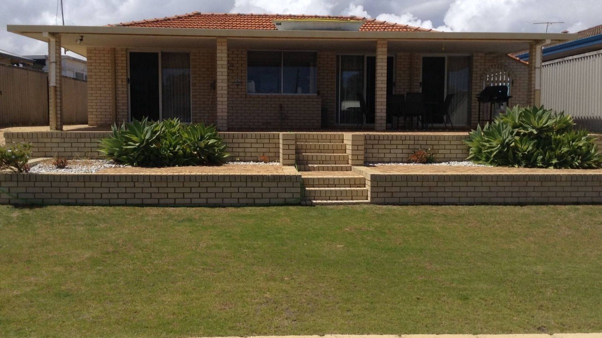 South Yunderup House | Canal Cottage/Holiday House
