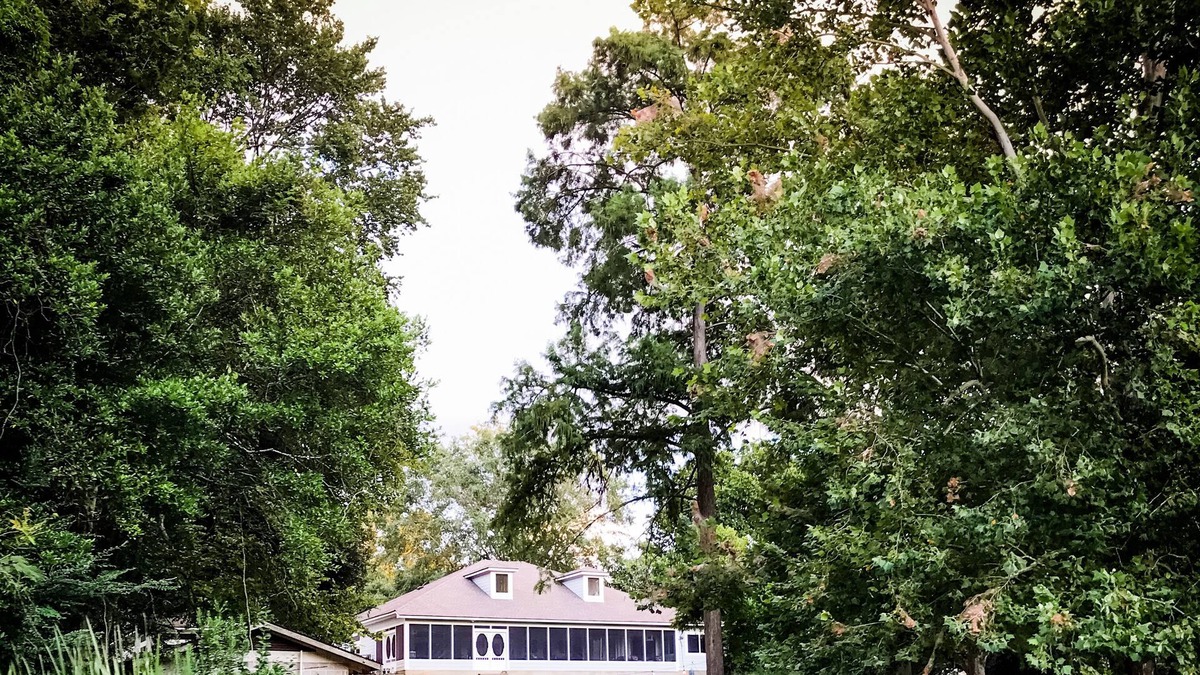 Natchitoches House | CanDi on the Cane - Master Suite