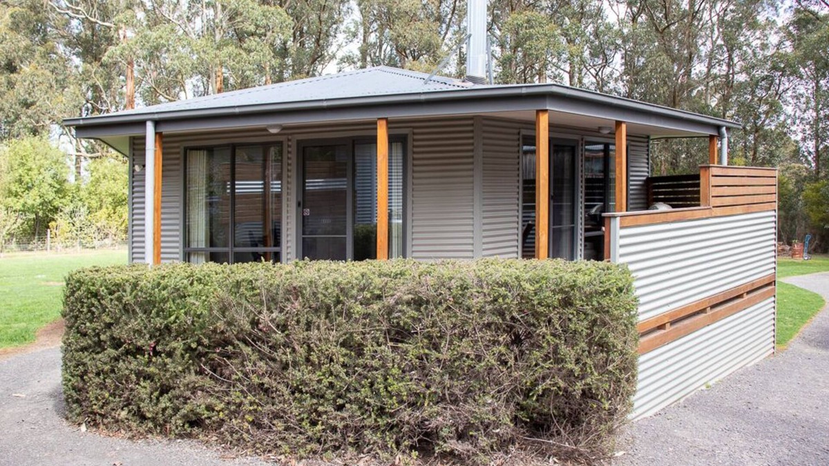 Kinglake Cottage | Candle Bark Cottage - Karma Kinglake