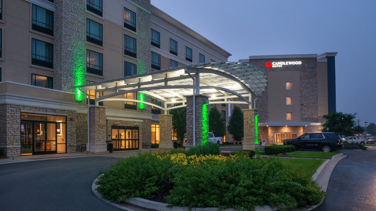Joliet Hotel | Candlewood Suites Joliet Southwest by IHG