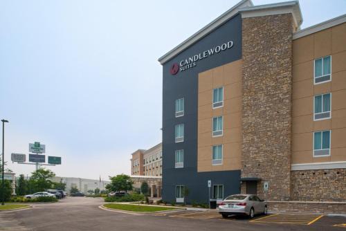 Joliet Hotel | Candlewood Suites - Joliet Southwest by IHG