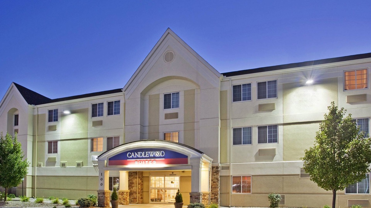 Junction City Hotel | Candlewood Suites Junction City Fort Riley by IHG