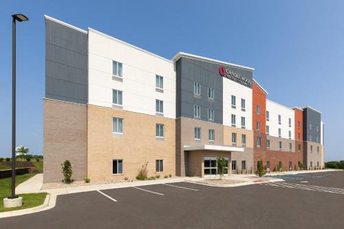 Shelbyville Hotel | Candlewood Suites Shelbyville, an IHG Hotel