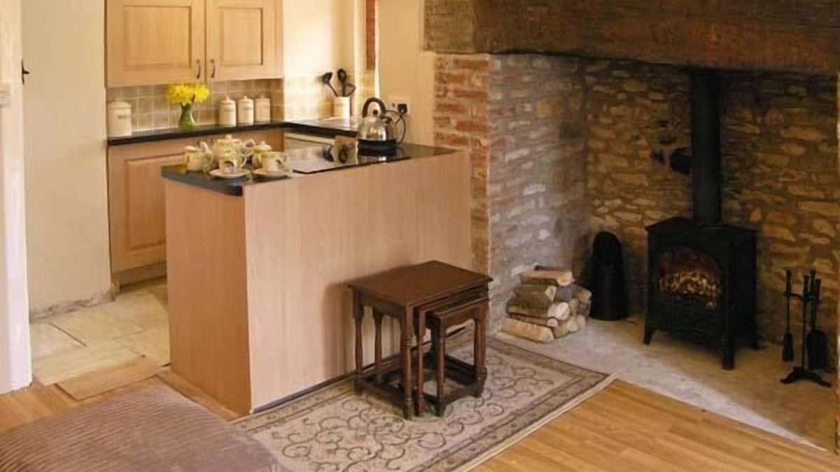 Thornford Cottage | Candy Cottage