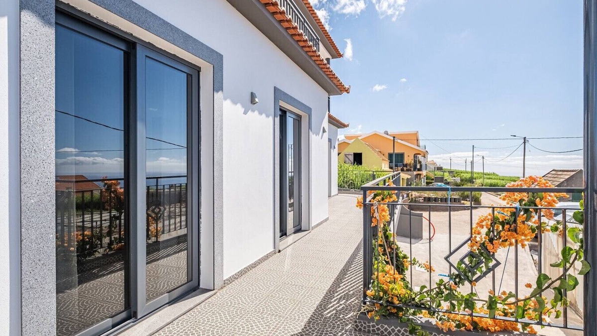 Ponta do Sol Ski Chalet | Canhas Residence I by Homie