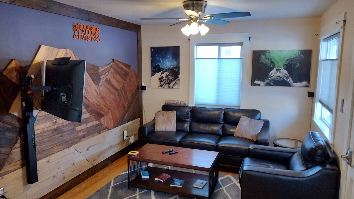 Ruby Hill House | Cannabis Friendly House Minutes From Downtown Denver & Red Rocks