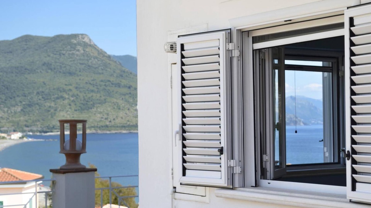 Villammare Apartment | Cannicelle Apartment with sea view located inside the Residence le Ruve Bianche with swimming pool and private beach