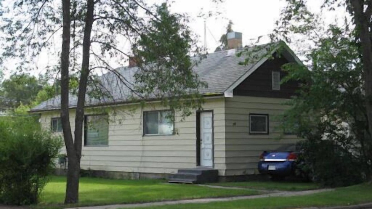 Canora House | Canora Cozy Cottage