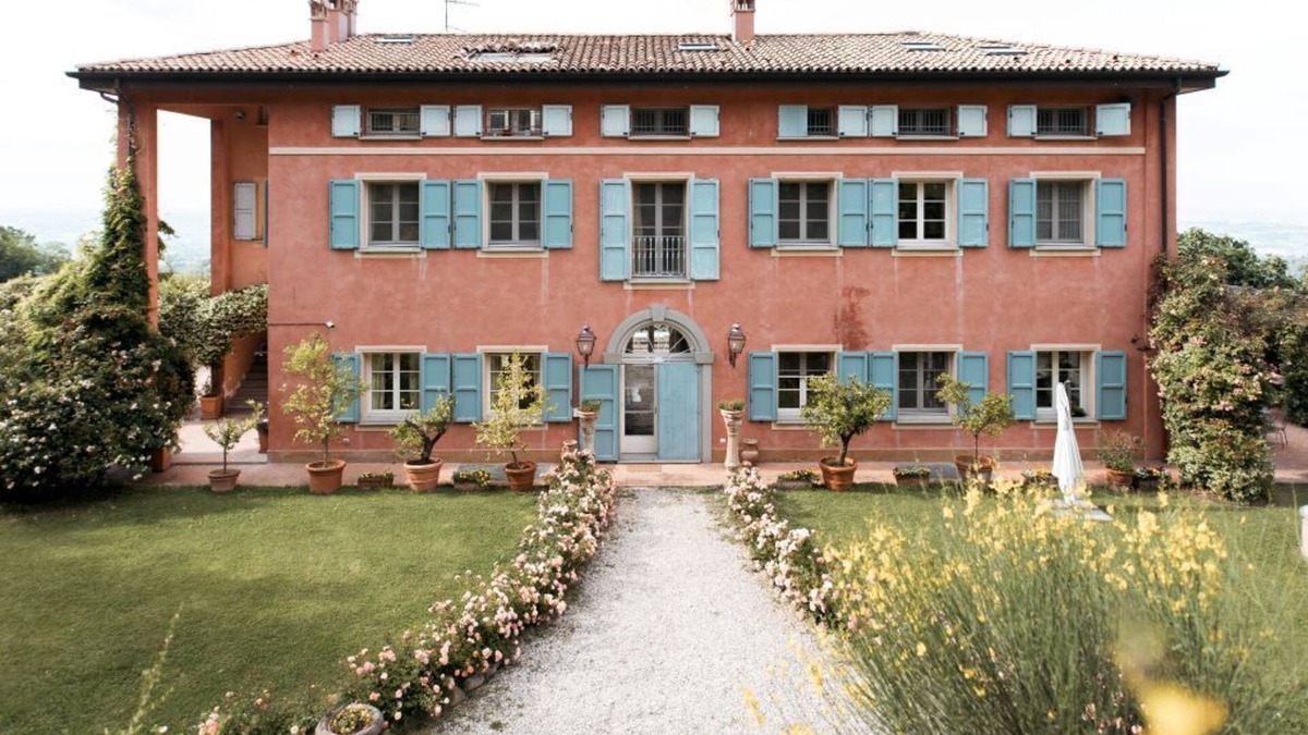 Monte San Pietro House | Cantaia Estate