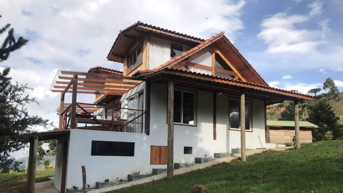 Itamonte Ski Chalet | Canto dos Cravos - Chalet in Mantiqueira near Itatiaia Park, high part.