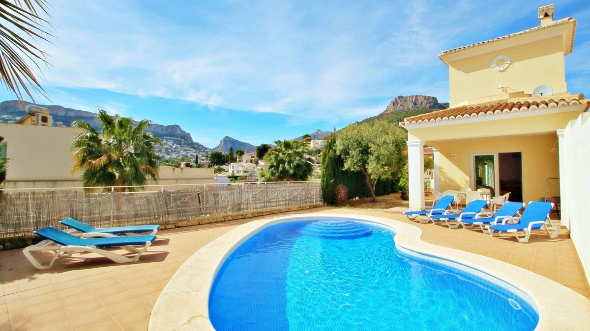 La Canuta Villa | Canuta Mar 14- two story holiday home villa in Calpe