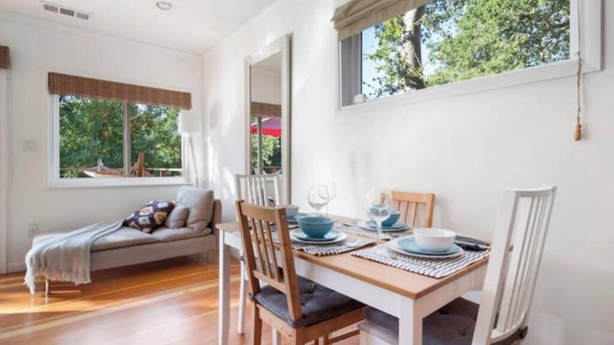 San Carlos House | Canyon Oak House: Private & tranquil home among the trees