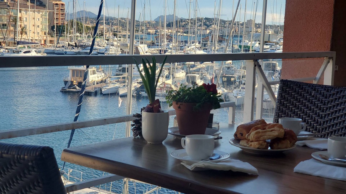 Frejus Port Apartment | Cap Hermès Studio Port View 31m2 air-conditioned WIFI 3 people swimming pool beaches parking