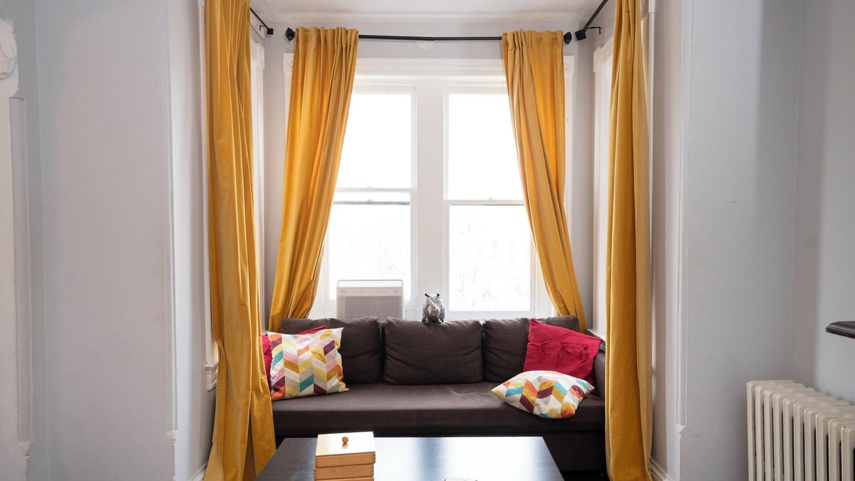 Stanton Park Bed & Breakfast | Cap Hill One-level Loft-style 2 Bedroom , FREE Parking, Blocks to Capitol