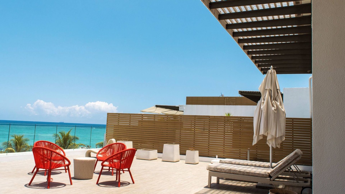 Wolmar Apartment | Cap Ouest - Penthouse by Horizon Holidays