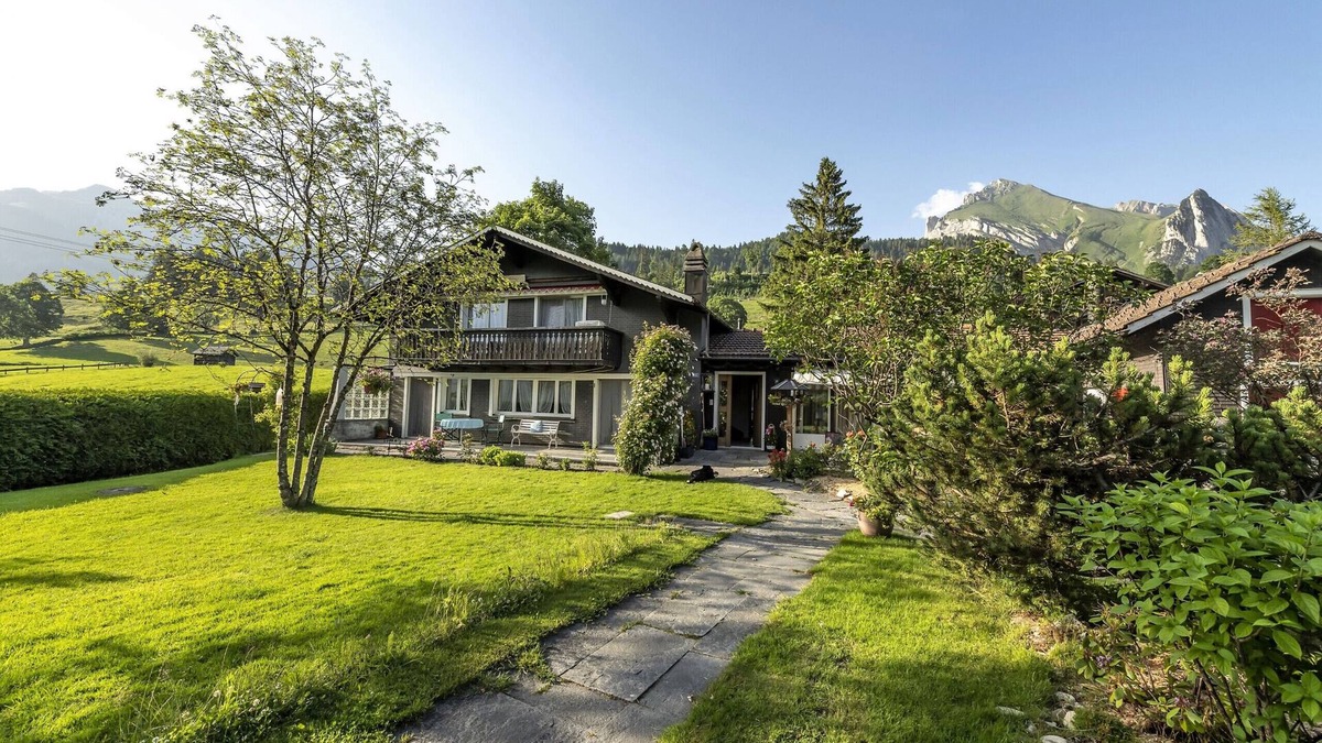 Wildhaus-Alt St. Johann Apartment | Capanna 3.5-room holiday flat with panoramic view and a large garden