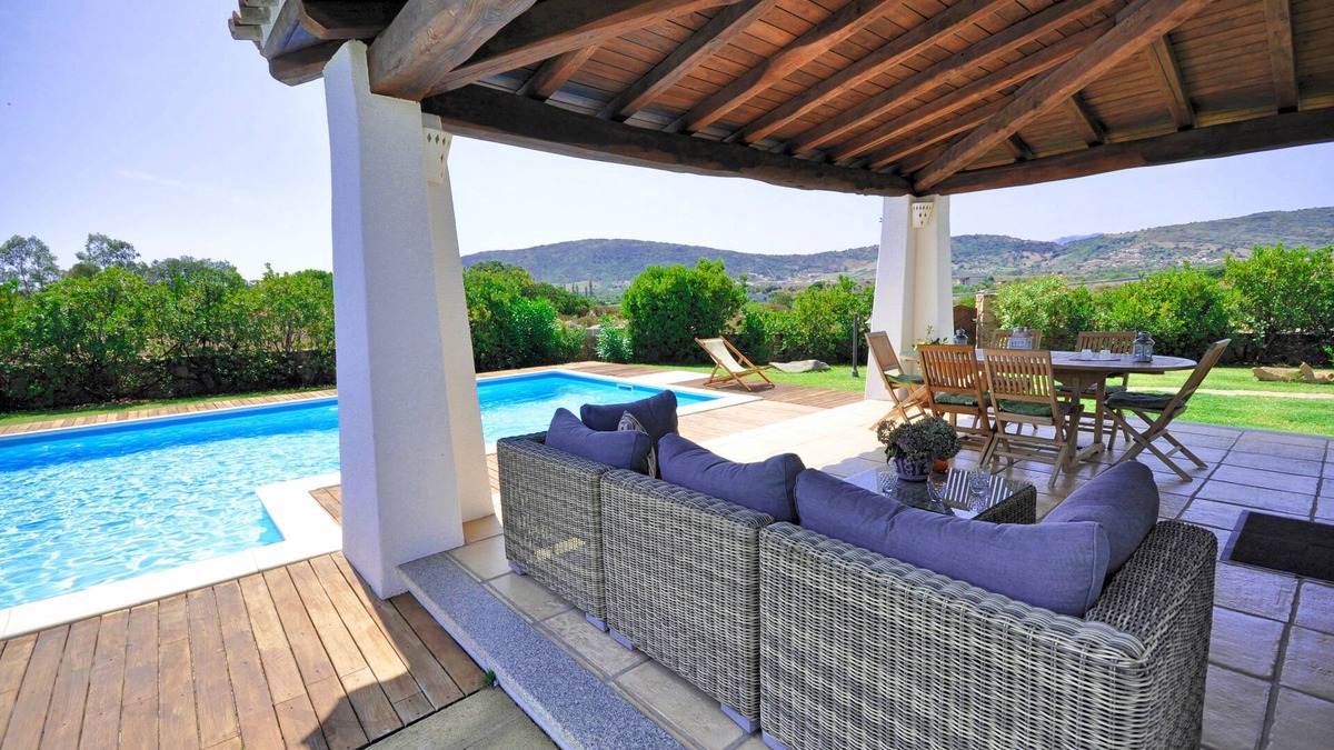 Budoni Villa | Capannizza Villas . whit private pool, 600 meters from the beach,