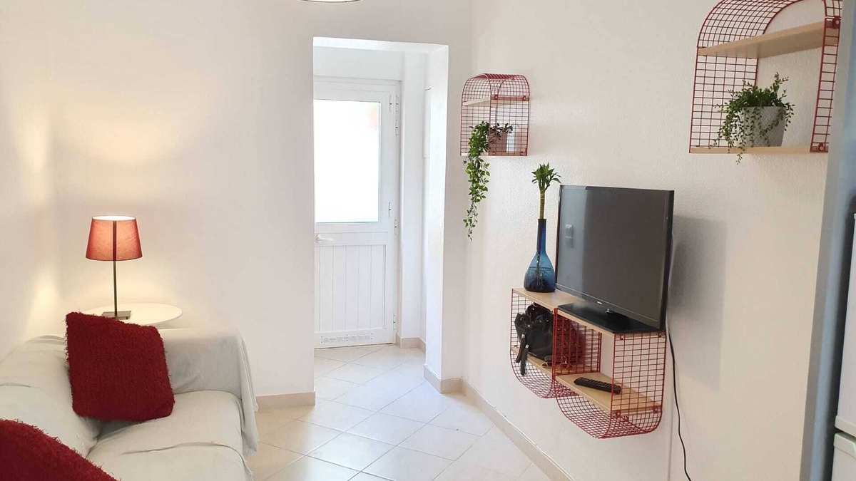 Costa de Caparica House | Caparica Beach Apartment 2 by HOST-POINT