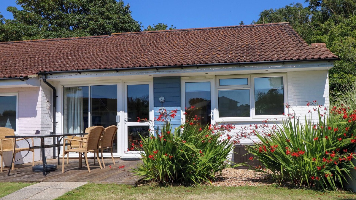 Yarmouth Cottage | CAPE A1, family friendly, country holiday cottage in Yarmouth