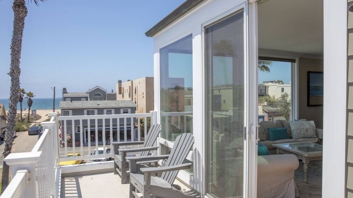 Sunset Beach House | Cape Catalina 'A' - Oceanview Home