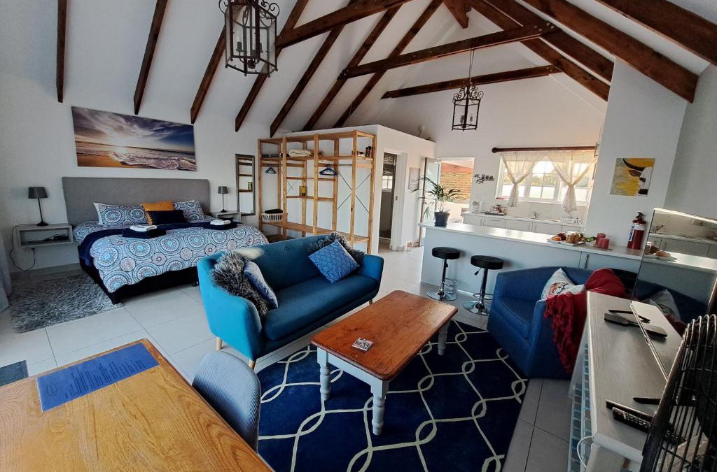 Welgemoed Apartment | Cape Dutch Flair