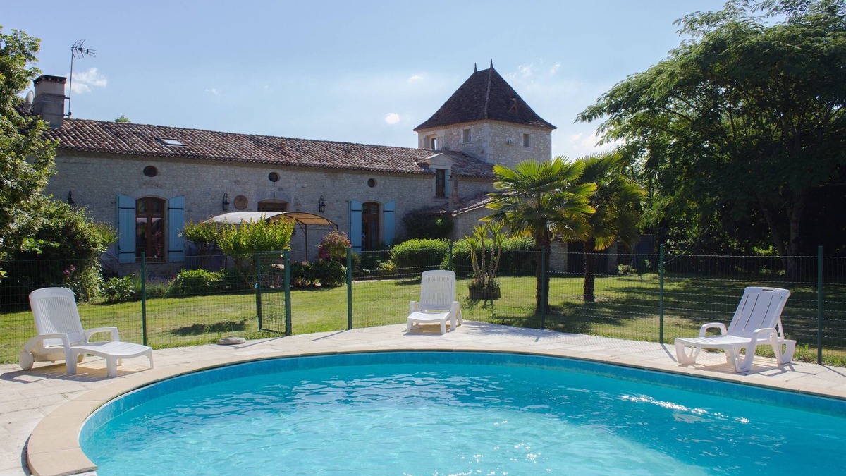 Thenac House | CAPE - maison avec piscine et jacuzzi