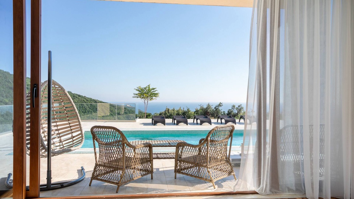 Krimovica Bed & Breakfast | Cape Montenegro Villas