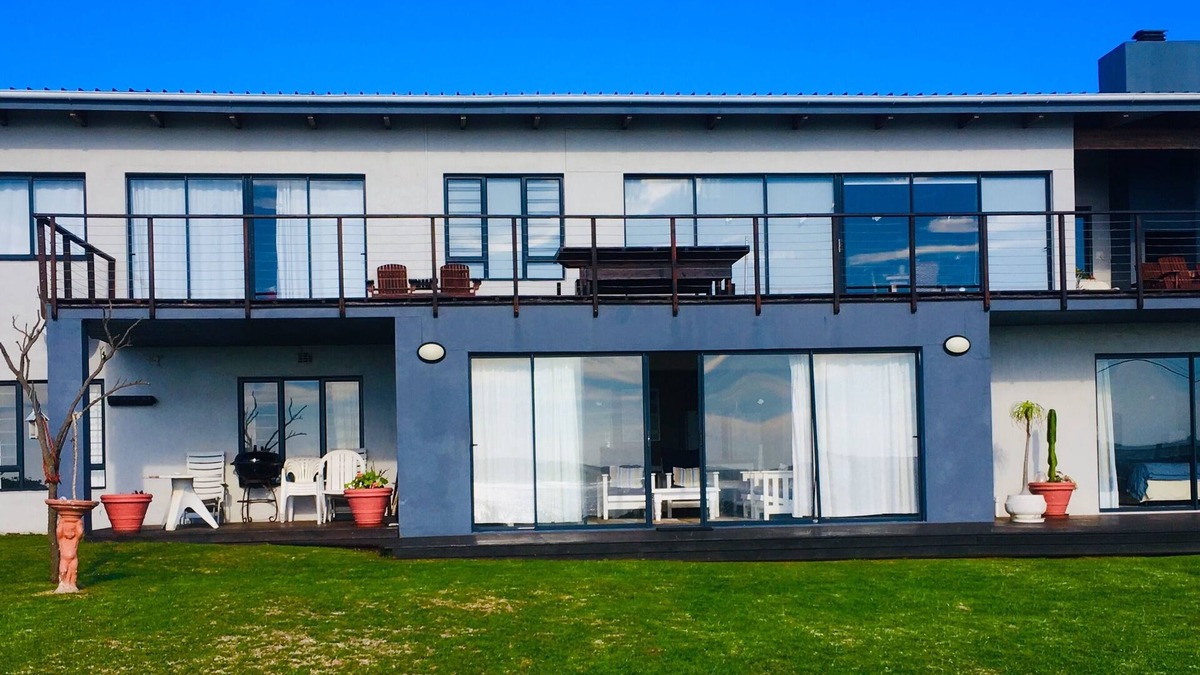 Cape Saint Francis House | Cape St Francis - ideal family beach & surfing break