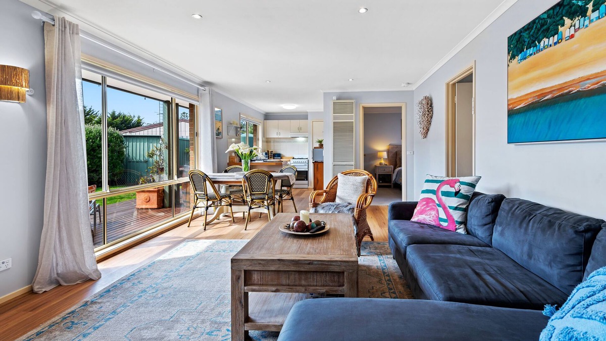 Capel Sound House | CapelHelm by Ready Set Stay- Sleeps 5 Guests