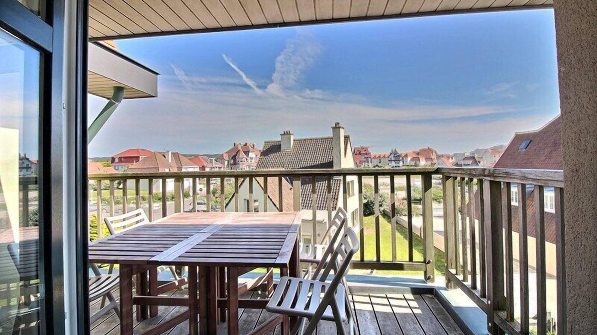 Hardelot-Plage Apartment | CAPEWEST 2A: 2-bedroom apartment with south-facing terrace, 50m from the beach, sleeps 4 to 5