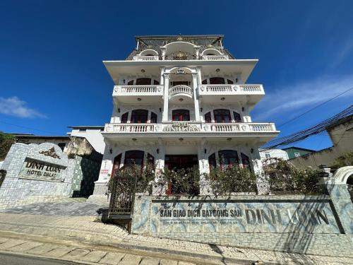 Da Lat Hotel | Capital O 1198 Dinh Loan Hotel