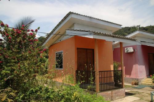 Bedung Hotel | Capital O 91186 Rumah Rehat Bukit Inas
