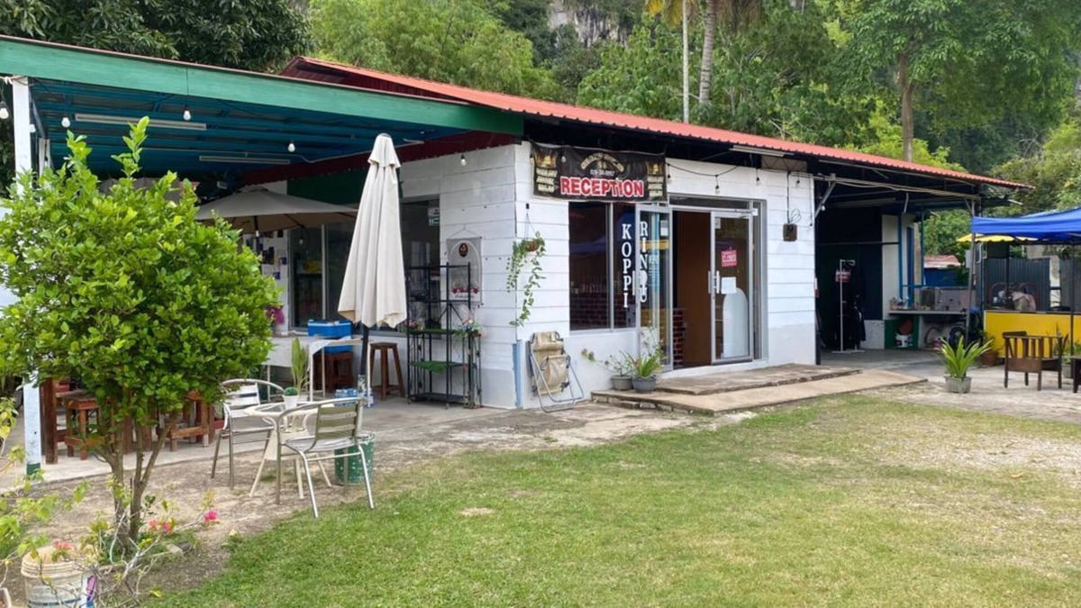 Baling Hotel | Capital O 91189 Chalet Asyuk Maju