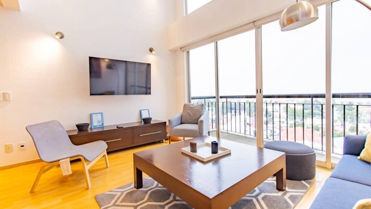El Yaqui Condo | Capitalia - Bright & Modern Duplex