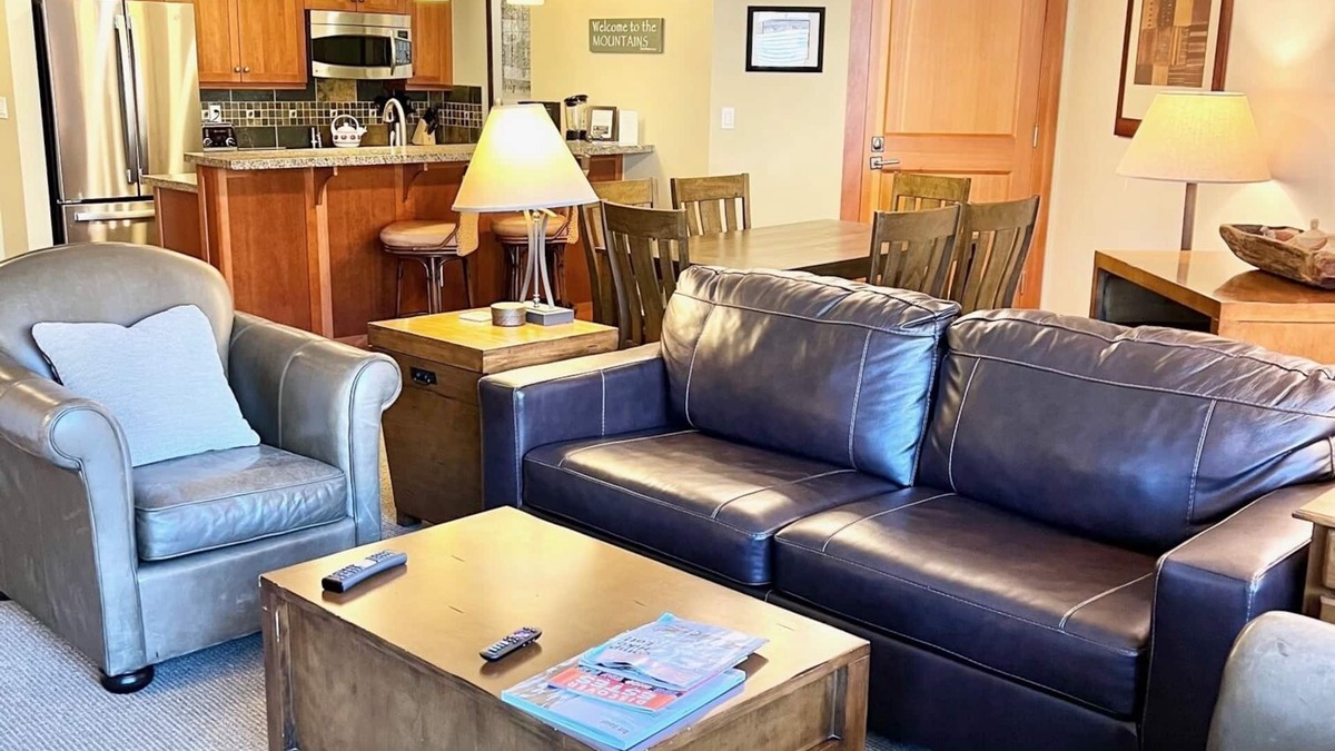 Snowmass Village Condo | Capitol Peak Lodge-Snowmass Base Village: 50 ft. to Elk Camp gondola