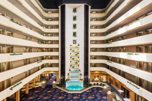 Jefferson City Hotel | Capitol Plaza Hotel Jefferson City