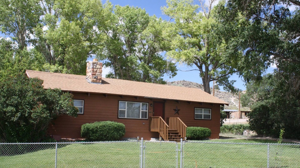 Lyman Cabin | Capitol Reef Country 5 Bed 3 Bath Cabin Home