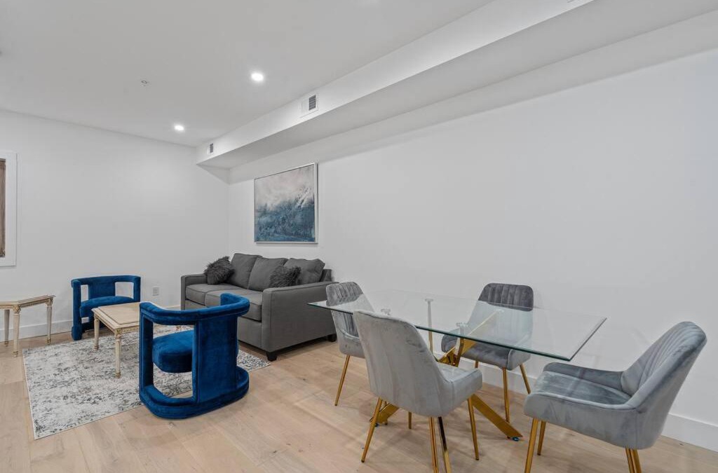 Petworth Apartment | Capitol View1 Townhouse Condo