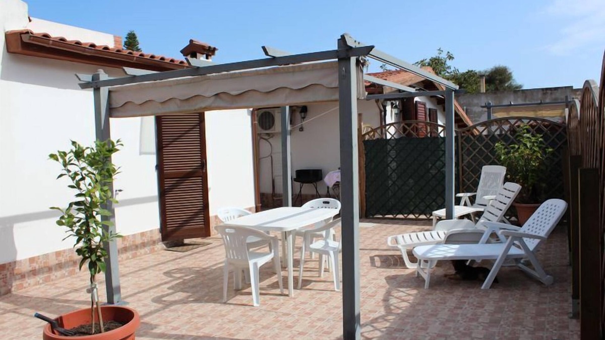 Capoterra Apartment | Capoterra: Apartment/flat - Capoterra loc. frutti d'oro