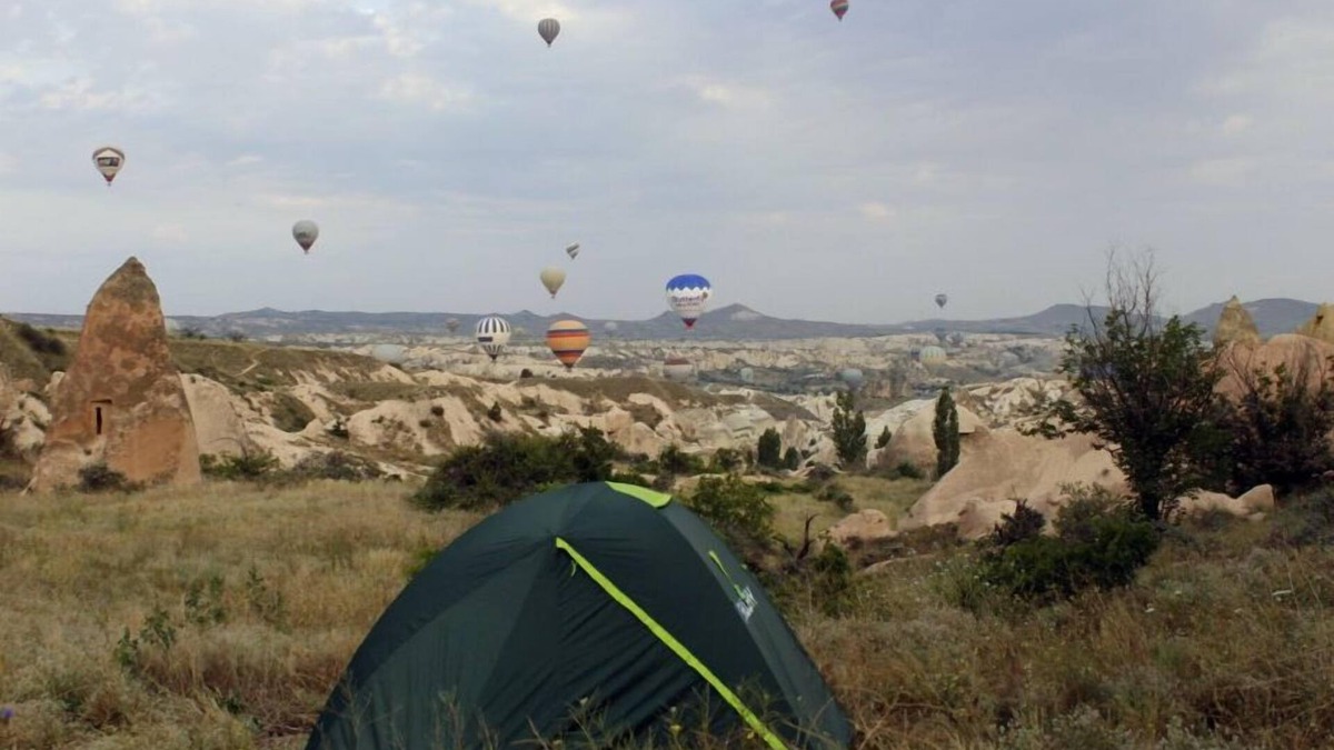 Goreme RV Rental | Cappadocia Valley Camping