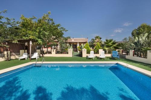Cieza Villa | Capricho