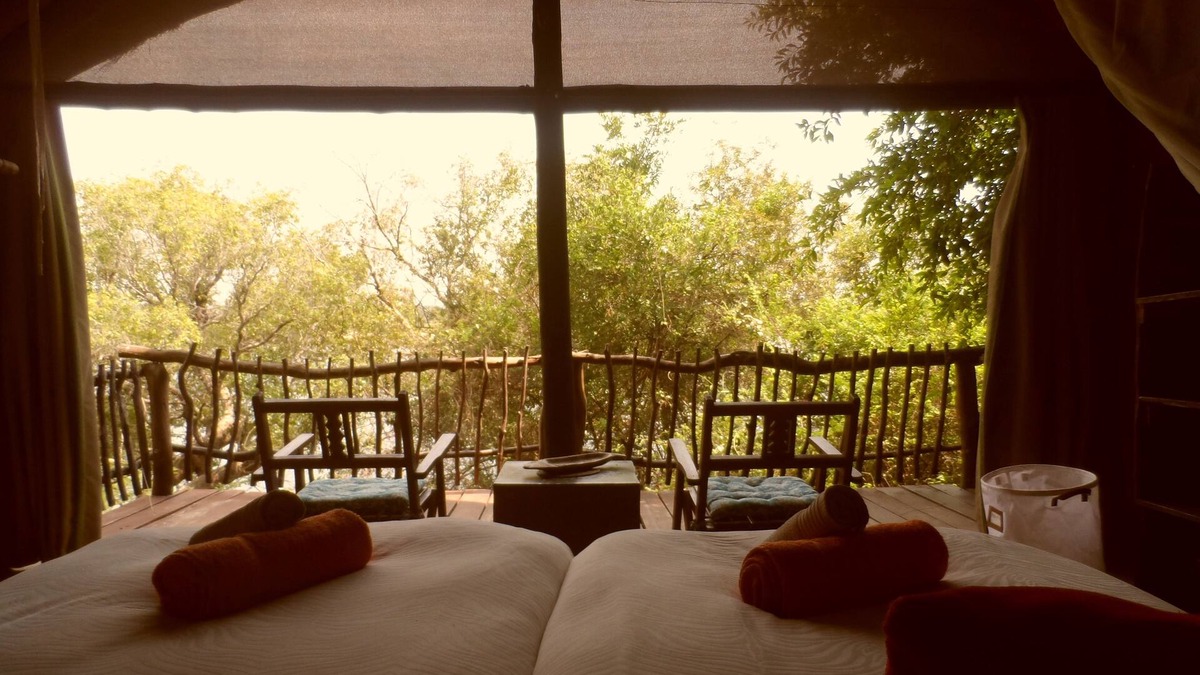 Katima Mulilo Cabin | Caprivi Houseboat Safari Lodge