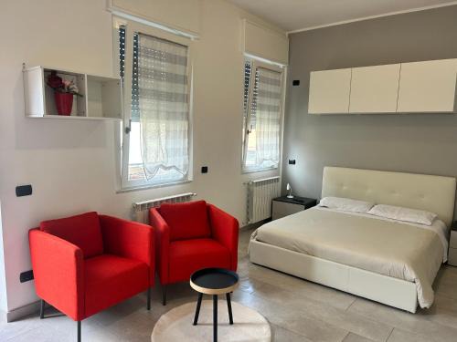 Magenta Apartment | Caprotti 6