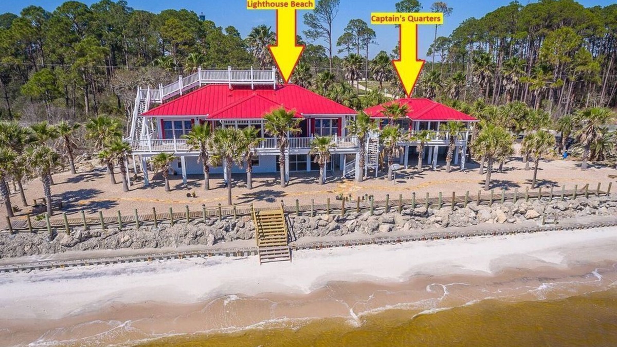 Carrabelle Apartment | Captain's Quarters is located on Carrabelle Beach! 1BR/1BA