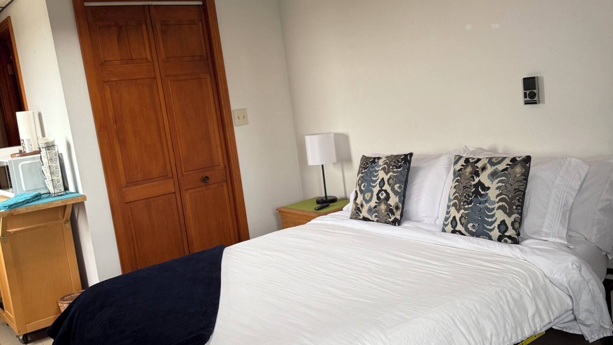 Oswego Apartment | Captain's Quarters Private Suite