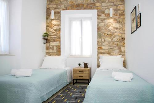 Melikia Apartment | Captain Theo's modern apartment Martina
