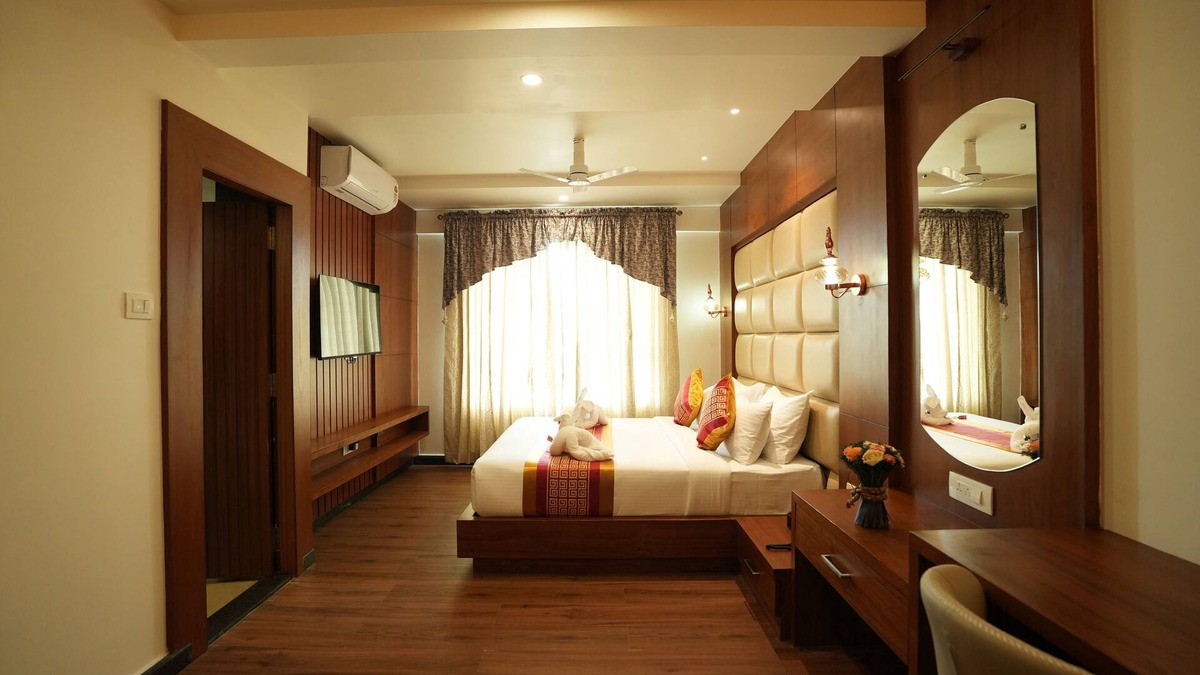 Kushalnagar Hotel | Captains Crown Hotels And Resorts