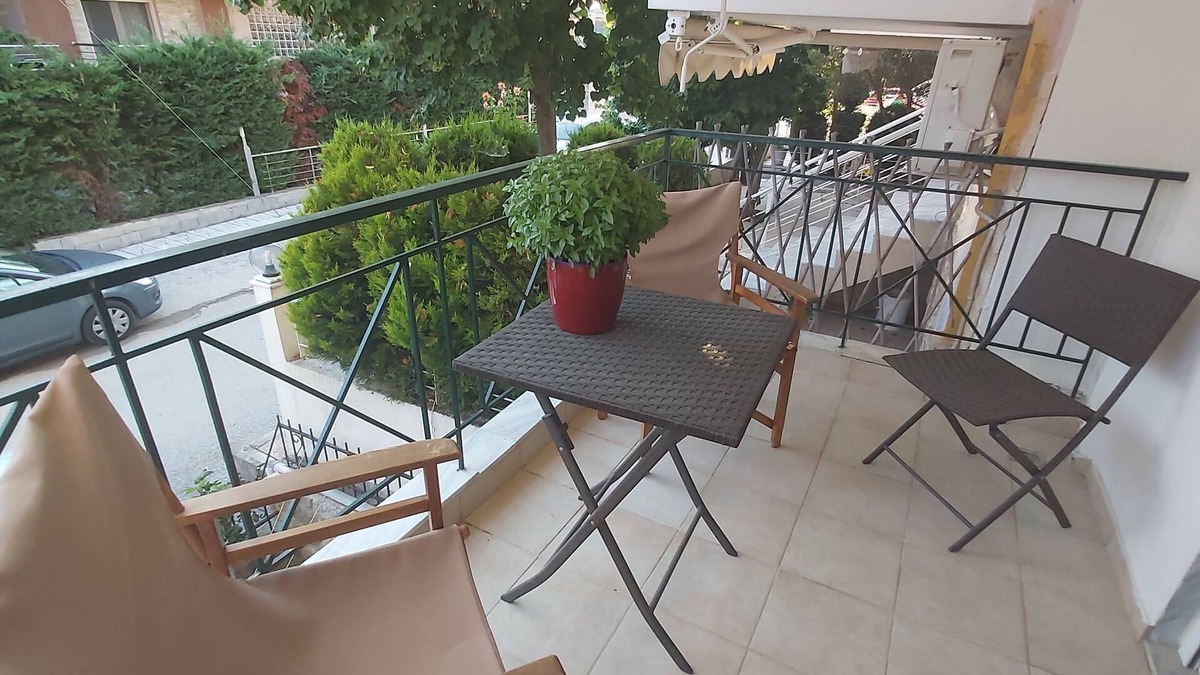 Kallithea Apartment | Captivating 1-Bed Apartment in Kallithea