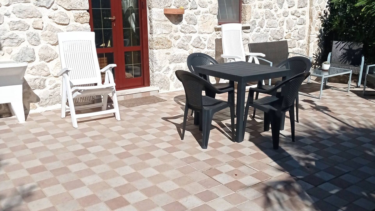 Gallinaro Apartment | Captivating 1-Bed Apartment in gallinaro